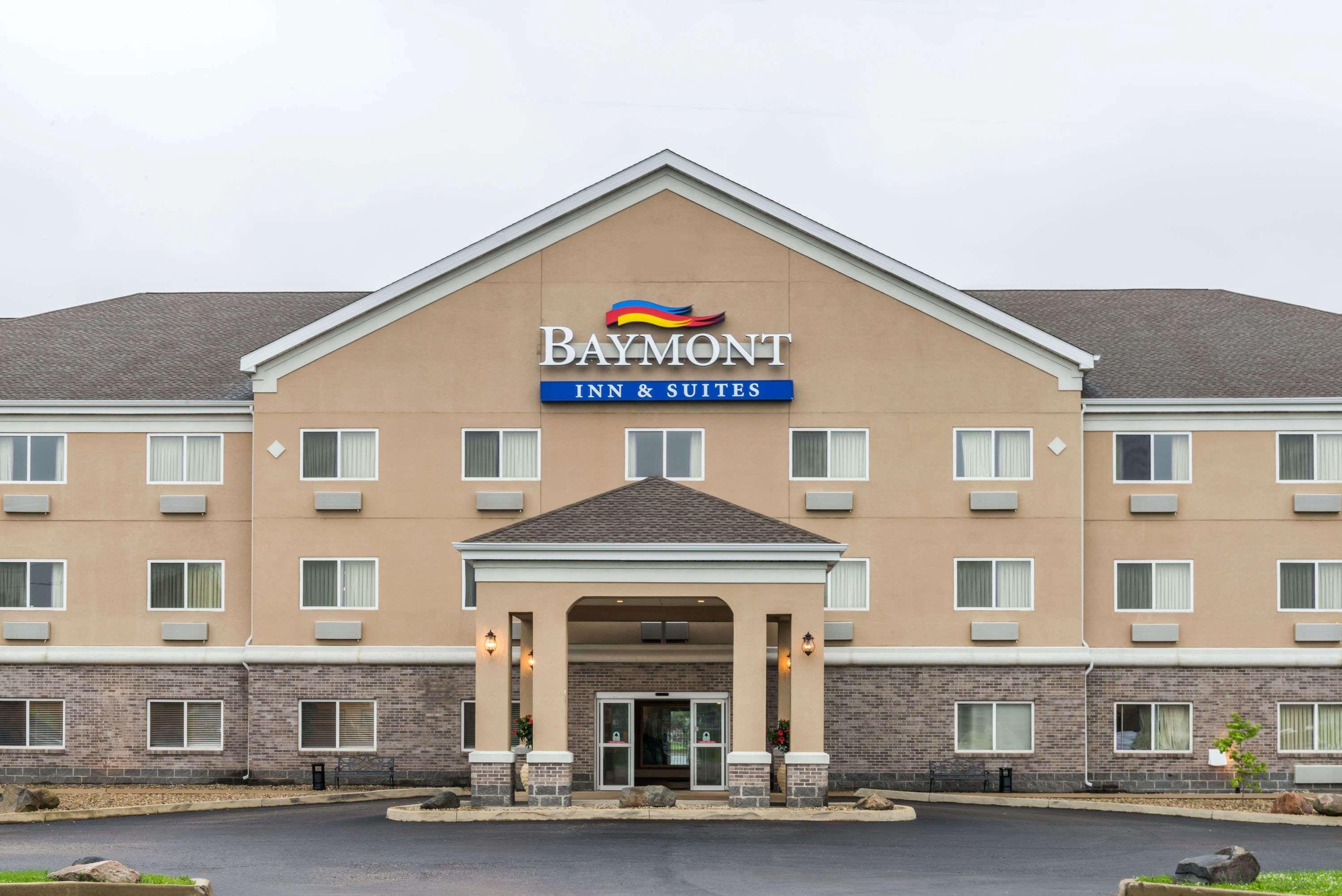 Baymont By Wyndham Indianapolis Northeast Hotel Екстериор снимка